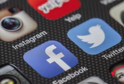Facebook просит суд РФ отсрочить оплату штрафов на 26 млн рублей из-за «технических проблем» - online47.ru - Москва - Россия