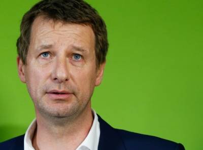 Французские "зеленые" выбрали экс-главу Гринпис для участия в президентских выборах - unn.com.ua - Украина - Киев - Франция - Буркина-Фасо - Бангладеш