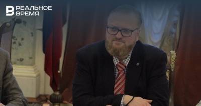 Виталий Милонов - Александр Дюков - Форму футболистов предложили дополнить нашивками с семейными ценностями - realnoevremya.ru