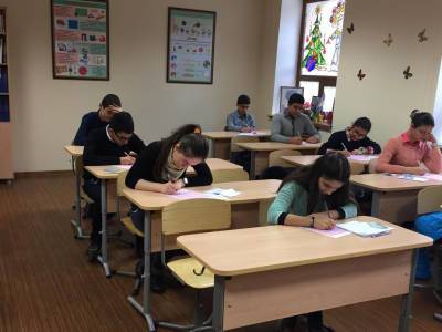 Эльчин Мехтиев - Минобразования Азербайджана назвало число учащихся, приступивших сегодня к очным занятиям - trend.az - Азербайджан
