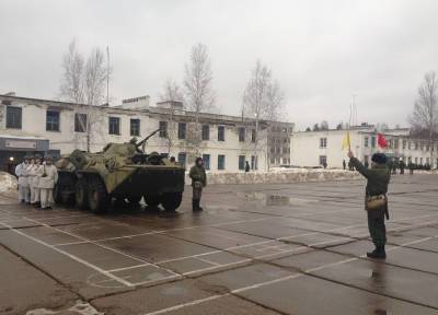 Еще один солдат погиб в воинской части на Урале, откуда накануне ушел рядовой - province.ru - Москва - Свердловская обл.