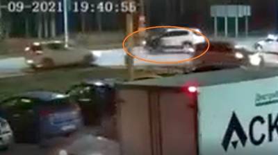 Момент жёсткого ДТП со скутером в Воронеже сняли на видео - vestivrn.ru - Воронеж