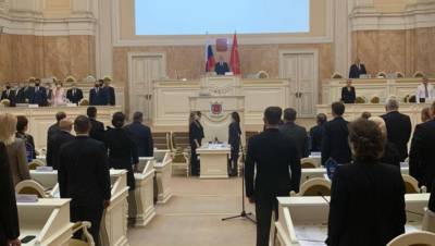 Александр Беглов - Беглов приехал в ЗакС на первое заседание седьмого созыва - dp.ru - Санкт-Петербург