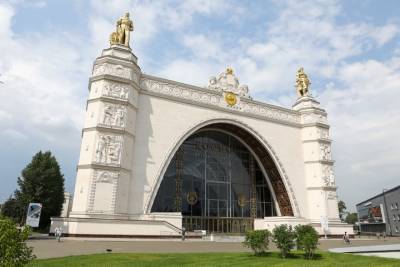 Винсент Ван-Гог - ВДНХ запускает новый образовательный проект «Искусство в космосе» - vm.ru - Россия