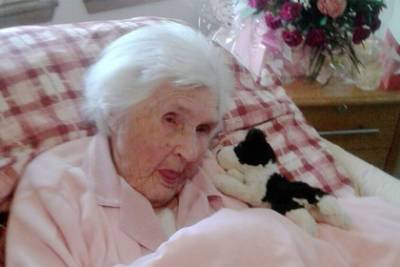 107-летняя женщина назвала секрет долголетия - lenta.ru - Англия - Шотландия