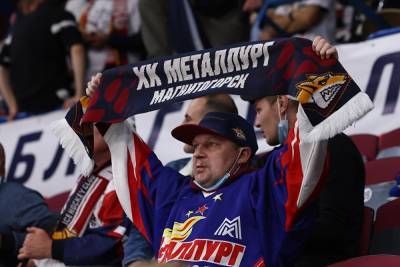 «Билет — с прививкой, абонемент — без». Болельщики «Металлурга» возмущены новыми правилами - znak.com - Магнитогорск