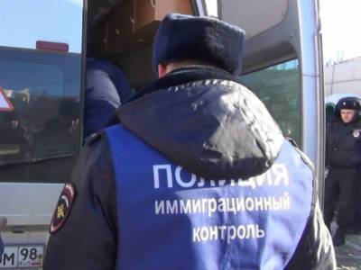 Валентина Казакова - МВД: Проблемы демографии в РФ надо решать за счет воспроизводства коренного населения, а не завоза мигрантов - rosbalt.ru - Россия