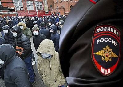 Валентина Казакова - В МВД опровергли мнение о росте преступности среди мигрантов в России - mskgazeta.ru - Россия