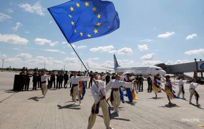 Фейк или звоночек? Разговоры об отмене безвиза - korrespondent.net - Украина - Молдавия - Грузия