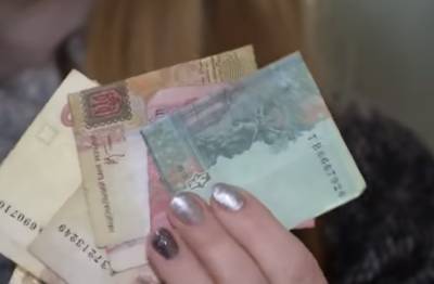 Главное за 29 сентября: падение средней зарплаты в Украине, газ по 30 гривен за куб, рост тарифов на такси, Ощадбанк закроет счета - ukrainianwall.com - Украина - Киев - Киев - Черновицкая обл.