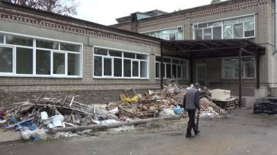 Лечение в мучениях. Пациенты и медики воронежской райбольницы стали заложниками ремонта - vestivrn.ru