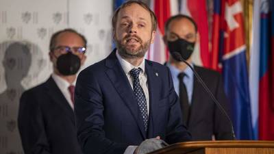 Якуб Кулганек - Глава МИД Чехии посчитал недальновидным отказ от отношений с Россией - iz.ru - Россия - Израиль - Чехия
