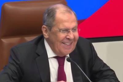 Сергей Лавров - Лавров пошутил, что в современных реалиях в дипломатии нужны боксеры - mk.ru - Россия - Свердловская обл.