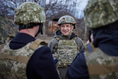 Владимир Зеленский - Зеленский заявил о создании на Украине несуществующих вооружений - lenta.ru - США - Украина
