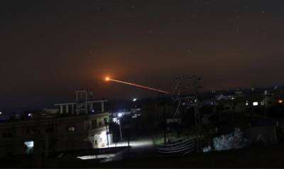 Авиаудар в Сирии отозвался сильными взрывами в центре Израиля - eadaily.com - Сирия - Дамаск - Израиль - Сана - Тель-Авив