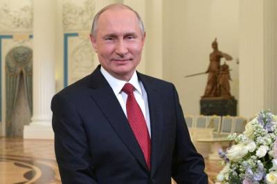 Владимир Путин - В сентябре Владимир Путин поздравит 137 брянских долгожителей - mk.ru - Россия - Брянская обл.