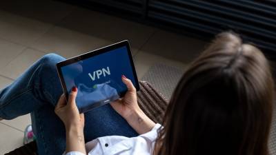 Роскомнадзор ограничил работу шести VPN-сервисов за нарушение законодательства - russian.rt.com - Россия