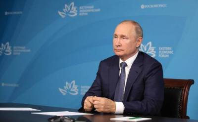 Владимир Путин - Ангела Меркель - Сергей Брилев - Журналист Брилев пошутил с Путиным на тему внезапного звонка Меркель на встрече с президентом в августе - argumenti.ru - Москва - Россия - Германия