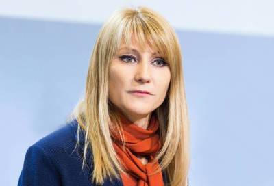 Владимир Путин - Светлана Журова - Викторий Абрамченко - Светлана Журова: Игнорирование участия в тушении пожаров теперь будет дорого стоить арендаторам - online47.ru - Россия