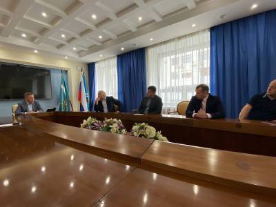 Сергей Надсадин - Работы на участке улицы Ленина у "Сити Молла" обещают завершить к 11 сентября - sakhalin.info - Сергей