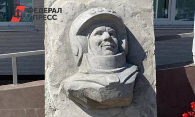 Забытому в песках памятнику Гагарину вернули прежний вид - fedpress.ru - Южно-Сахалинск - Невельск
