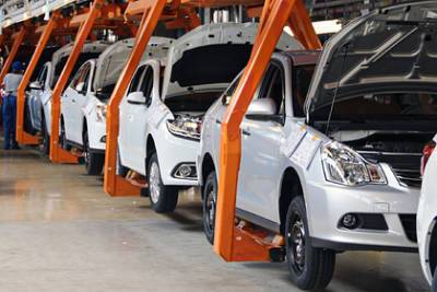 Продажи российского автогиганта рухнули - lenta.ru - Россия