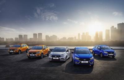 АВТОВАЗ в августе снизил продажи в России на треть - autostat.ru - Россия