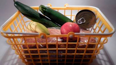 Аналитики назвали стоимость минимального набора продуктов на месяц в Воронеже - vestivrn.ru - Воронеж - Тамбов - Курск