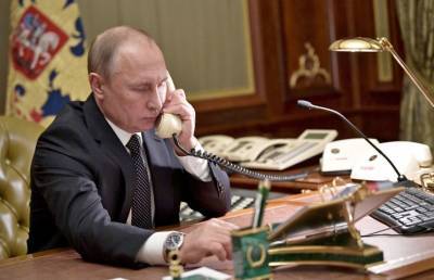 Владимир Путин - Ангела Меркель - Сергей Брилев - Почему у Путина нет телефона: ответ просто поражает - pupolita.ru - Россия - Германия - Владивосток