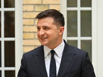 Владимир Зеленский - Зеленский выступил за двойное гражданство для уехавших украинцев - rosbalt.ru - Россия - Украина - Крым - USA - шт. Калифорния