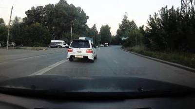 В Пензе водитель снял опасный обгон у ТЦ «Тепличный» - penzainform.ru - Пенза