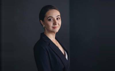 Юлия Мендель - Сергей Никифоров - Мендель оценила работу нового пресс-секретаря Зеленского - sharij.net