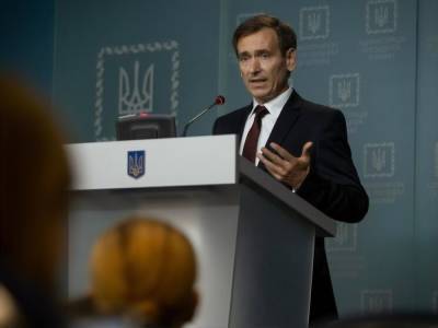 Федор Вениславский - Представитель Зеленского в КСУ рассказал, когда заработают обновленные органы судебной власти - gordonua.com - Украина