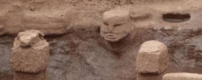 В Турции найдены антропоморфные статуи эпохи неолита - runews24.ru - Turkey - Twitter