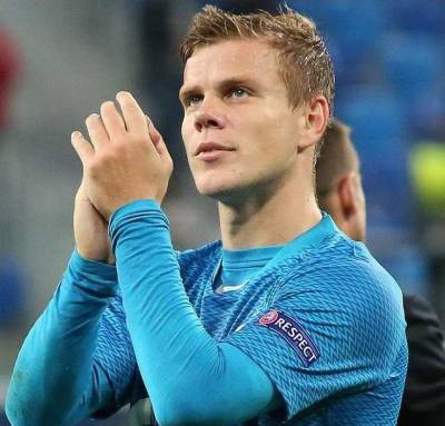 Александр Кокорин - Кокорин попал в ТОП-3 самых высокооплачиваемых игроков «Фиорентины» - actualnews.org