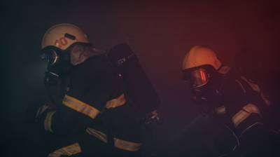 В Воронеже произошёл пожар в жилом доме: 10 спасённых, один погибший - vestivrn.ru - Россия - Воронеж