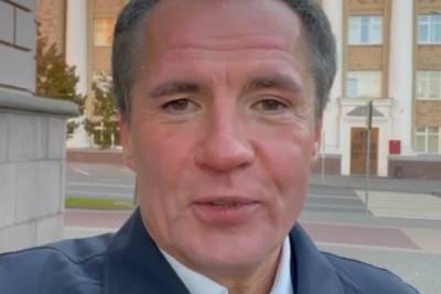 Вячеслав Гладков - Белгородка на улице рассказала Вячеславу Гладкову о своем сне с его участием - mk.ru