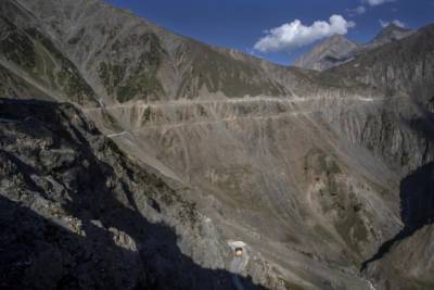Индия начала строительство стратегического тоннеля в Кашмире (ФОТО) - enovosty.com - Китай - Индия - Пакистан