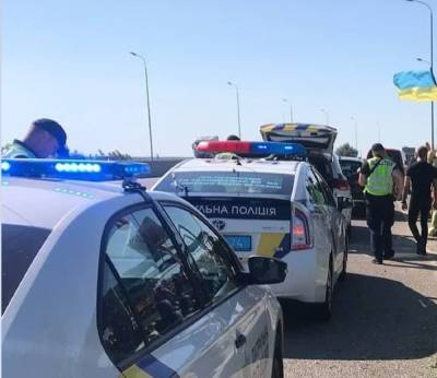 Горе-мамаши во время пьянки потеряли детей, фото: полиция бросила все силы на поиски - politeka.net - Украина - Одесская обл.