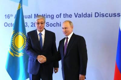 Владимир Путин - Касым-Жомарт Токаев - Путин и Токаев поспорили о размерах тигров - mk.ru - Россия - Казахстан