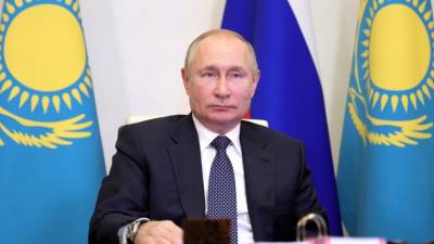 Владимир Путин - Путин предложил Казахстану содействие России в строительстве АЭС - mir24.tv - Россия - Казахстан