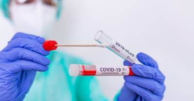 В Латвии за сутки - свыше 1200 новых случаев Covid-19, умерли 11 пациентов - rus.delfi.lv - Латвия