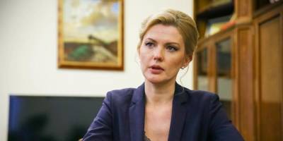 Марина Ракова - СМИ: вице-президент Сбербанка скрылась от следствия - ruposters.ru