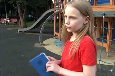 Алиса Теплякова - 9-летняя студентка вуза Алиса Теплякова читает книги по психологии и философии, сказки и «Незнайку на Луне» – Учительская газета - ug.ru