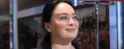 Лариса Гузеева - Госпитализированная Лариса Гузеева показала процесс лечения от коронавируса - runews24.ru