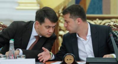 Владимир Зеленский - Дмитрий Разумков - Петр Порошенко - Отставка Разумкова. Все детали и реакция общества - enovosty.com