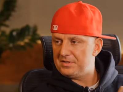 Анастасия Каменских - Святая святых: Потап приоткрыл занавес и показал свою коллекцию кепок - занимают целую комнату - ukrainianwall.com - Украина