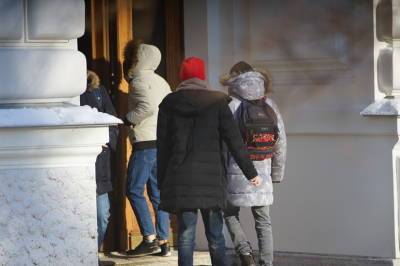 Родители студентов СПбГУП дошли до министра с жалобами на Запесоцкого - neva.today - Санкт-Петербург