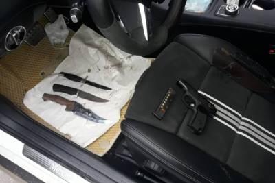 В Астрахани в споре на дороге водитель угрожал пистолетом - ast.mk.ru - Астрахань
