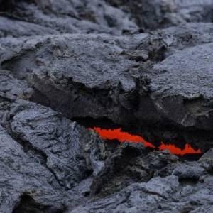 Лава активного вулкана на Канарах охватила площадь океана в 10 гектаров - reporter-ua.com